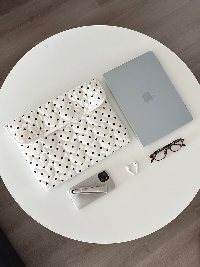 Polka Dot Laptop Sleeve