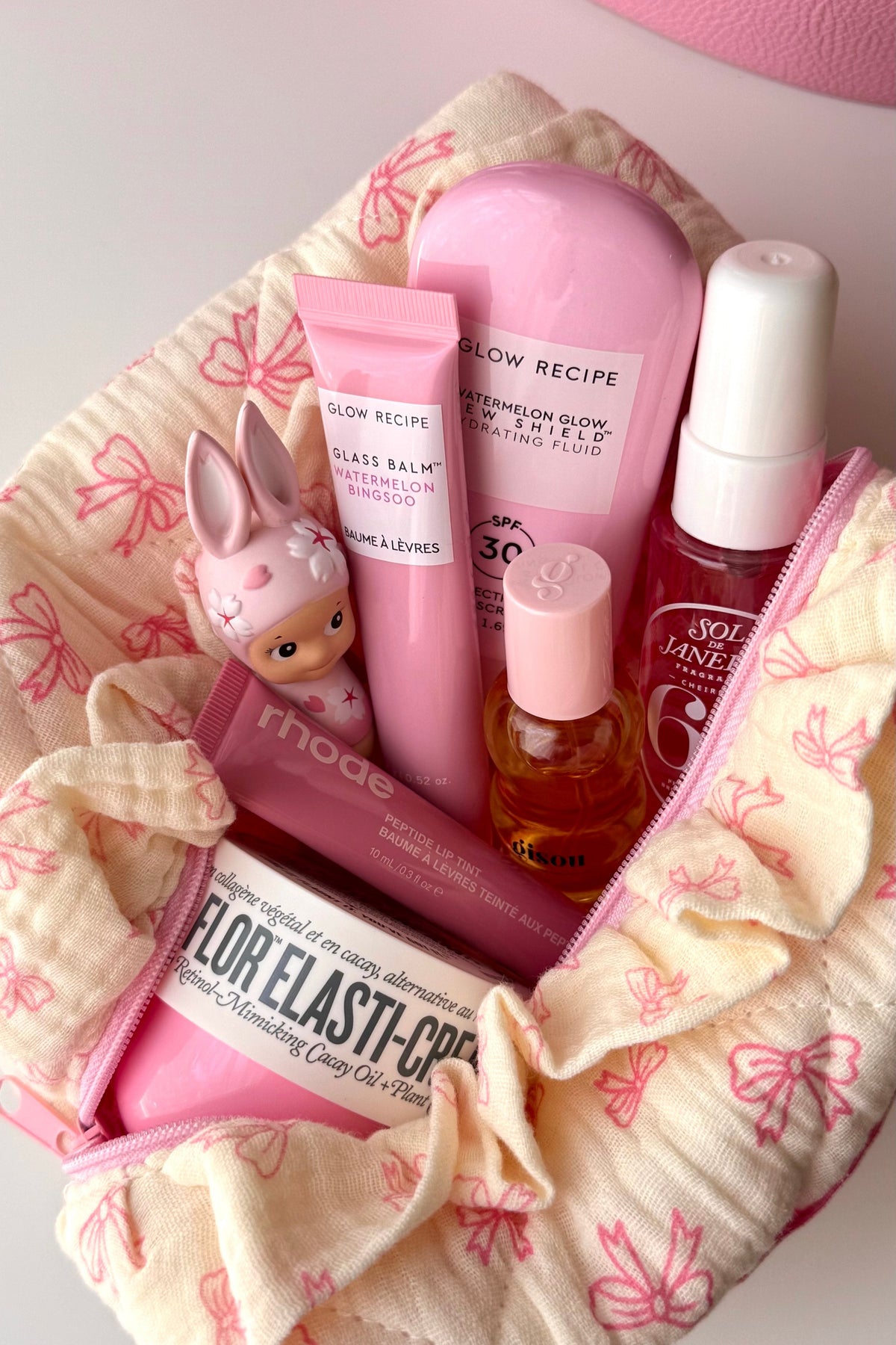 Ruffle Charm Beauty Pouch