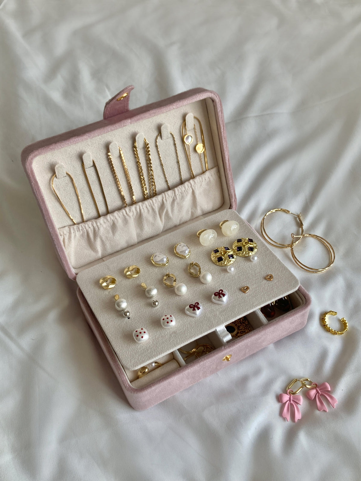 Velura Jewelry Box